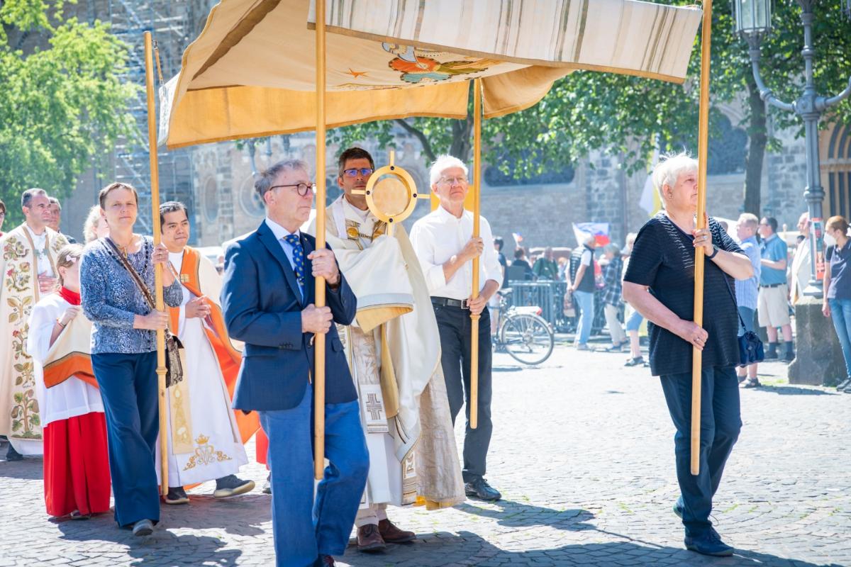 Volle Auflösung Münster Fronleichnamsprozession-1353