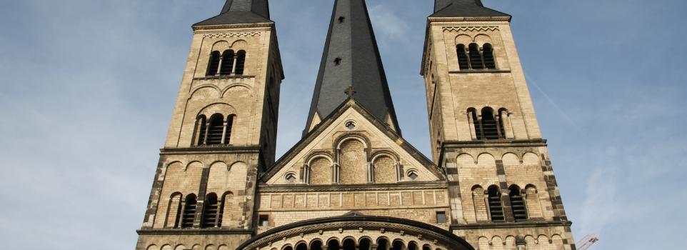 Wieder öffentliche Führungen in der Bonner Münsterbasilika