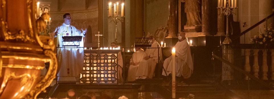 Stadtdechant lädt zur Heiligen Woche im Bonner Münster ein