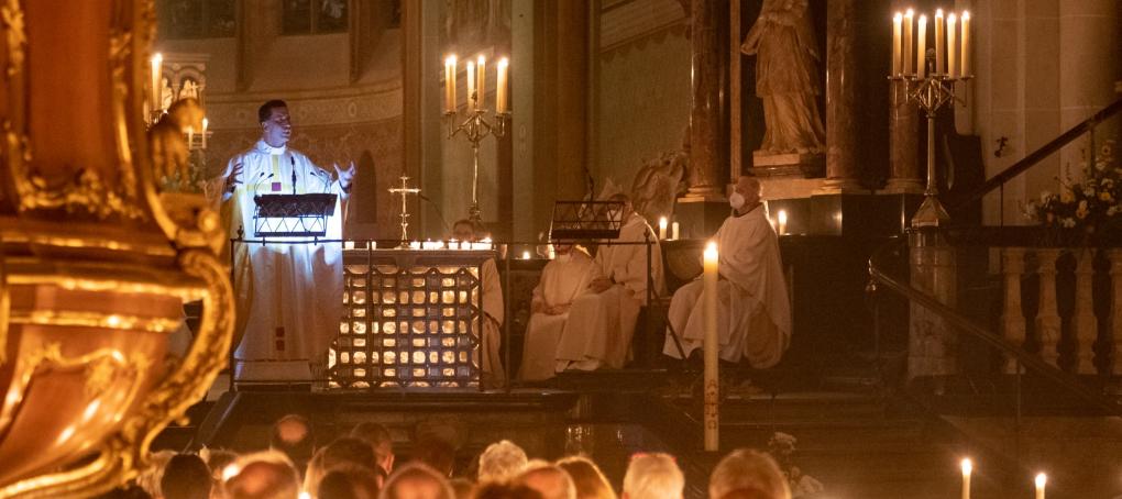 Stadtdechant lädt zur Heiligen Woche im Bonner Münster ein