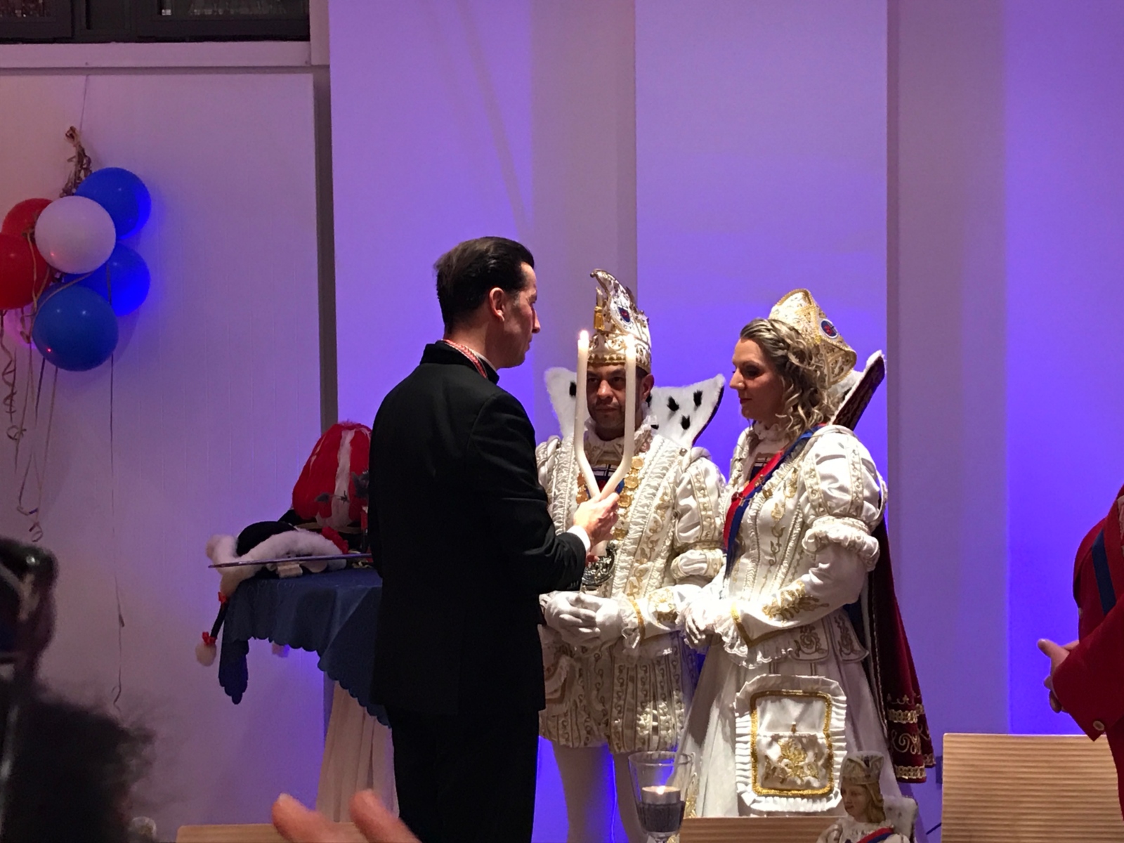 Prinz und Bonna zu Besuch im Stadtdekanat