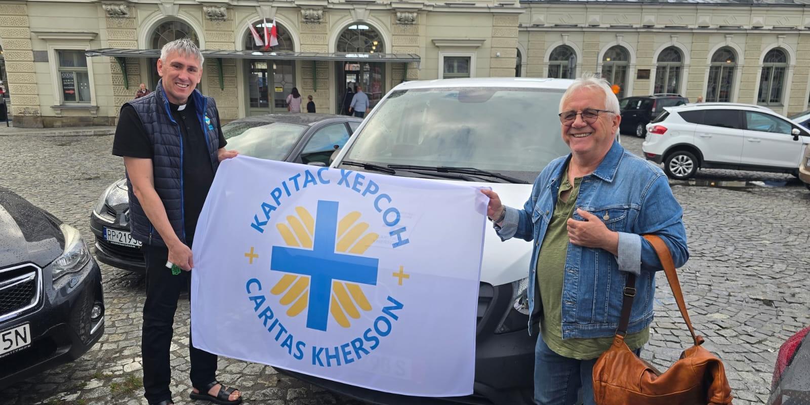 Caritas-Pfarrer Ihor Makar und Diakon Dr. Zenon Szelest