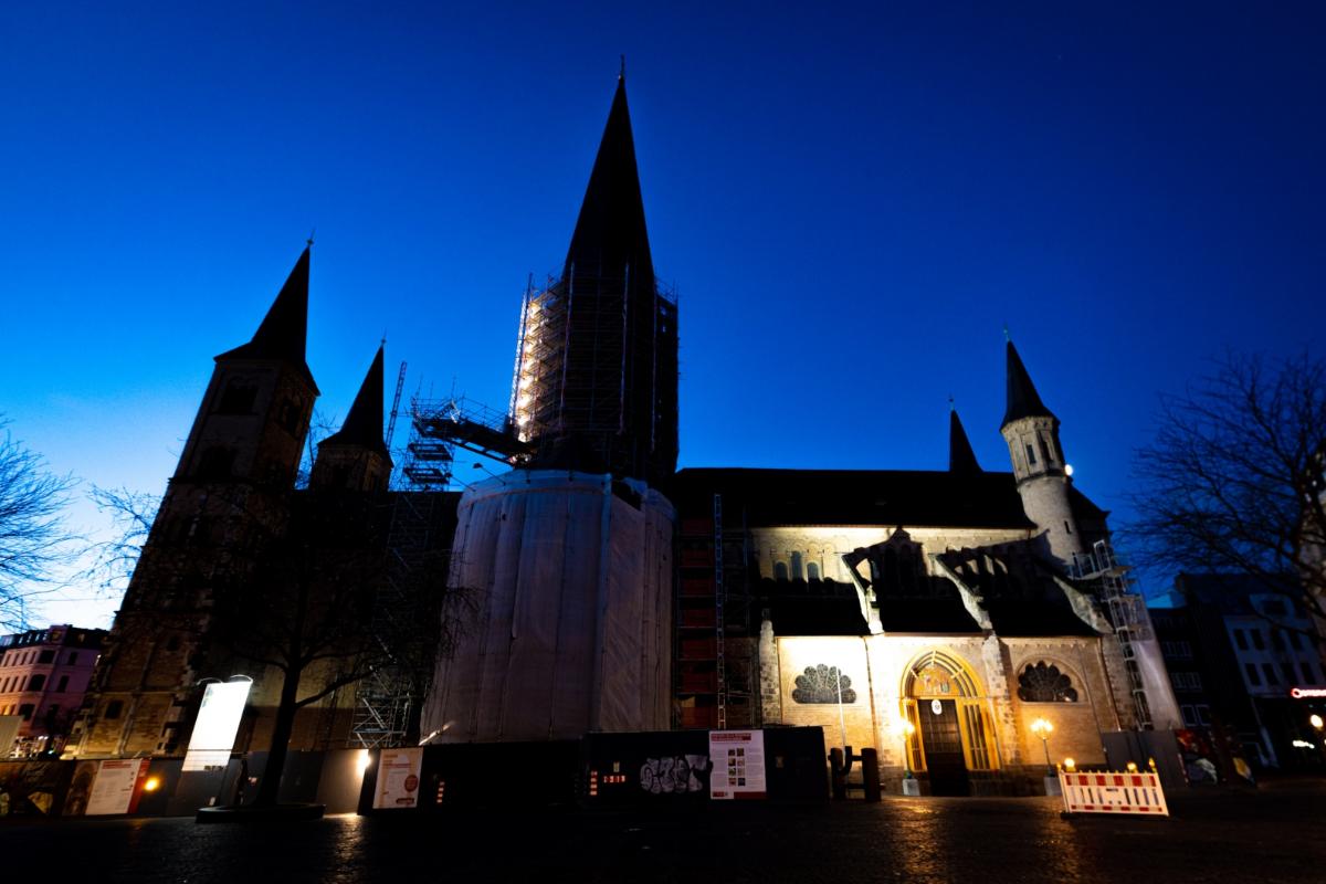 Innenansichten Bonner Münsterbasilika-51