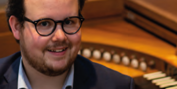 Organist Simon Botschen