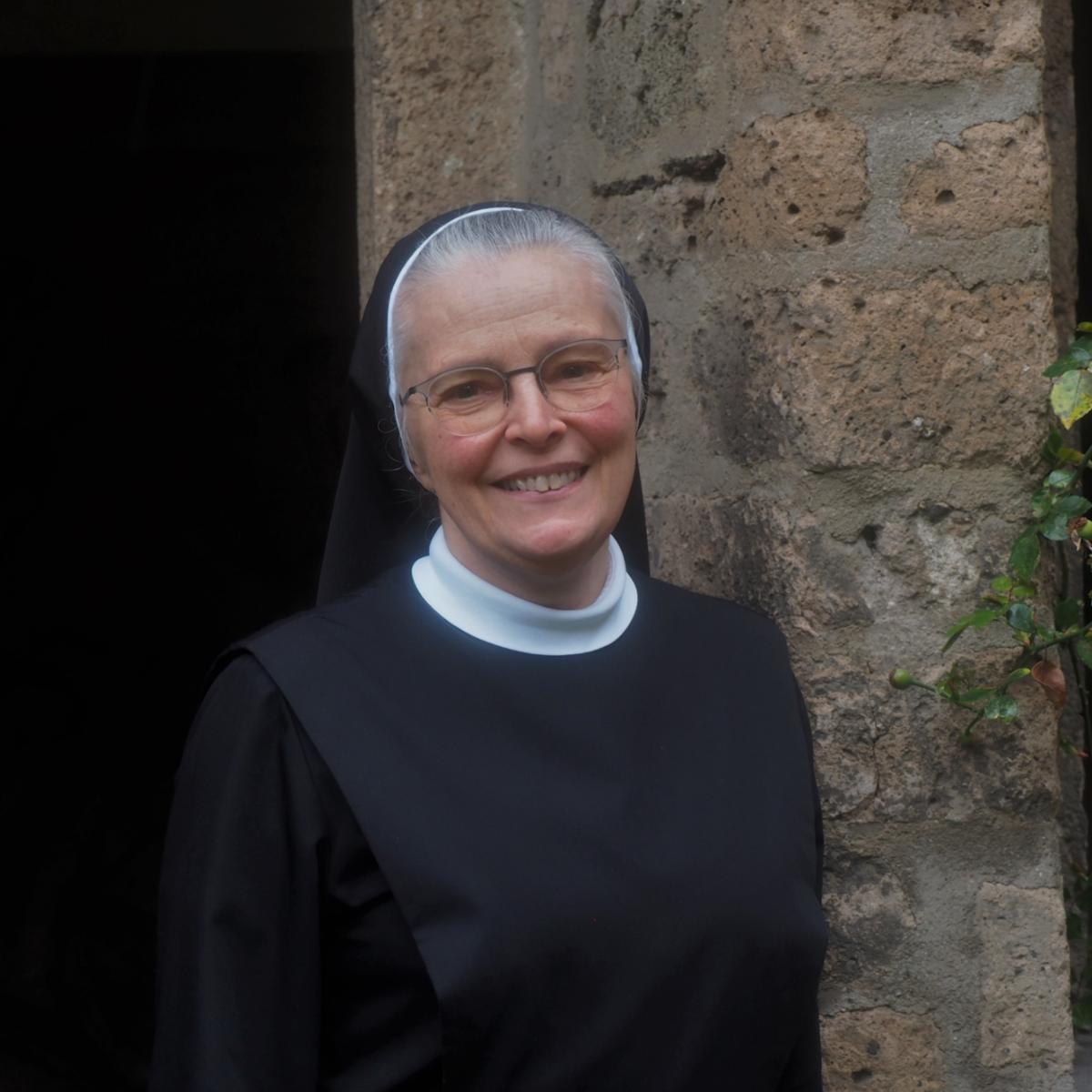 Schwester Carmen Reifenscheid