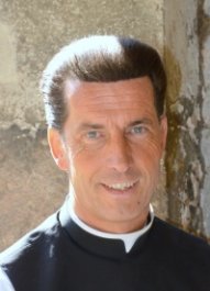Dr. Wolfgang  Picken