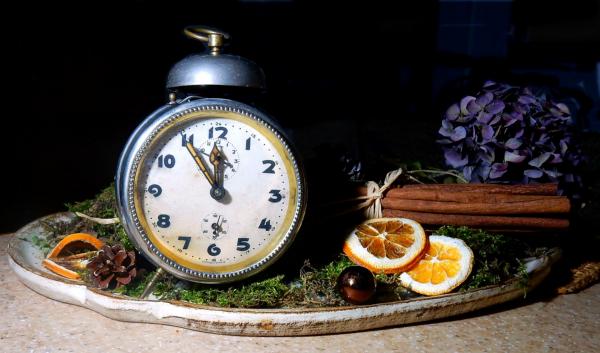 Titel der Predigtreihe am 1. Advent ist „Aufstehen“